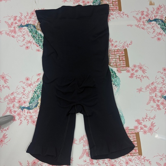 Skims‎ onyx high waist above knee shorts  shapewear XL - Picture 6 of 12